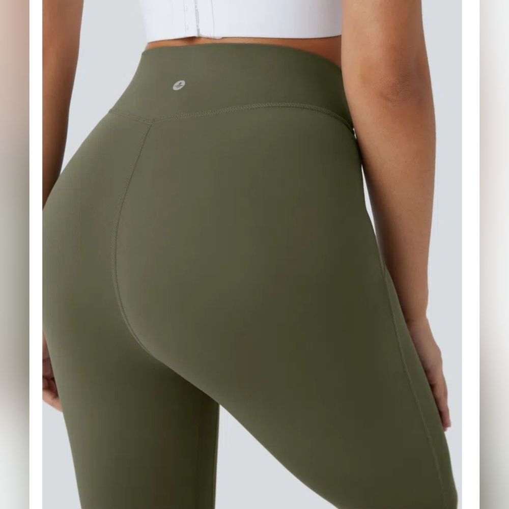 Halara SoftlyZero wrap-tie high-rise leggings in Grass Grey Green - Picture 2 of 7